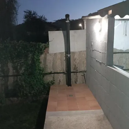 Apartment Vivienda Con Jardin Y Acceso A Pequena Playa O Grove