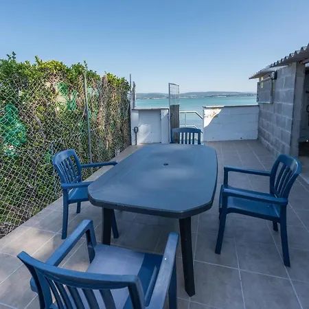Apartment Vivienda Con Jardin Y Acceso A Pequena Playa O Grove