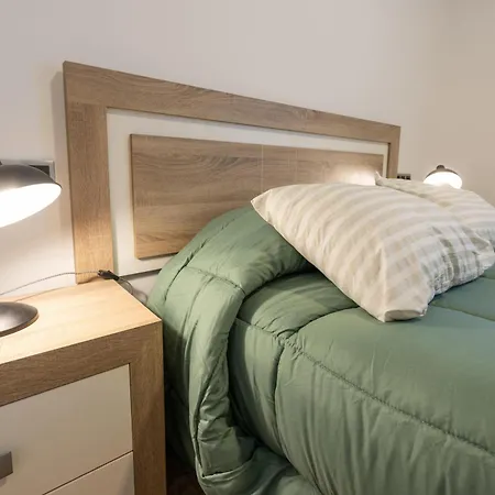Vivienda Con Jardin Y Acceso A Pequeña Playa Apartamento