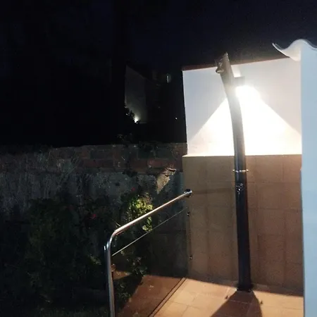 Vivienda Con Jardin Y Acceso A Pequena Playa Apartamento O Grove