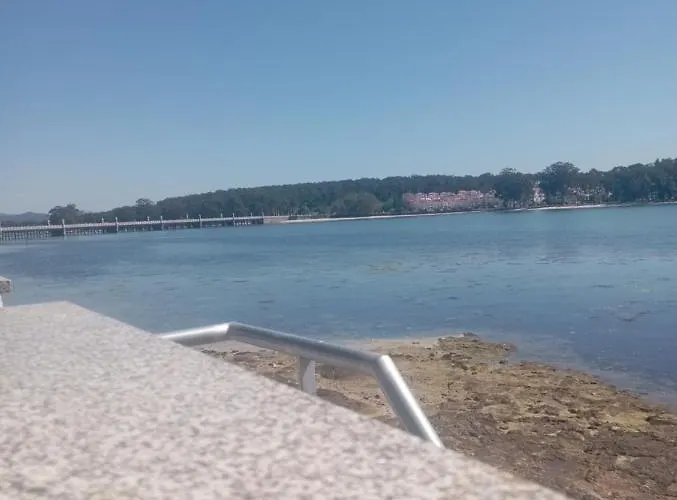 Vivienda Con Jardin Y Acceso A Pequena Playa *